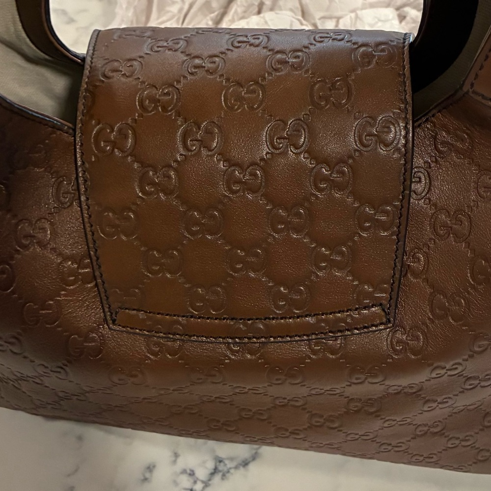 Gucci Embossed Brown Leather Hobo Bag. Size 14.5x13 Tall. - Picture 6 of 10